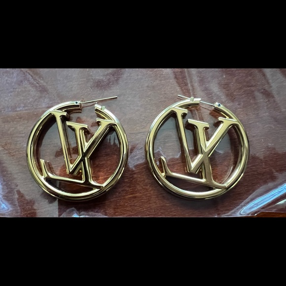 Louis Vuitton Wave Hoops Earrings Golden Metal